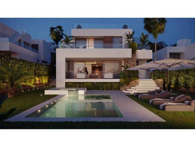 Villa for sale in The Golden Mile, Marbella