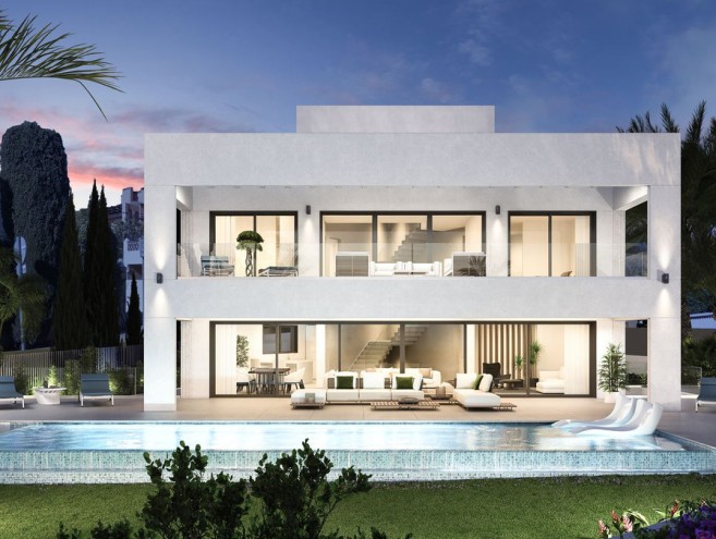 Villa for sale in Guadalmina Baja, Marbella
