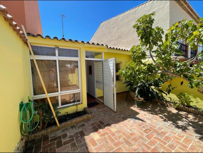 Villa à vendre à Nueva Andalucía, Marbella