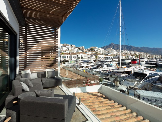 Apartment for sale in Puerto Banús, Marbella