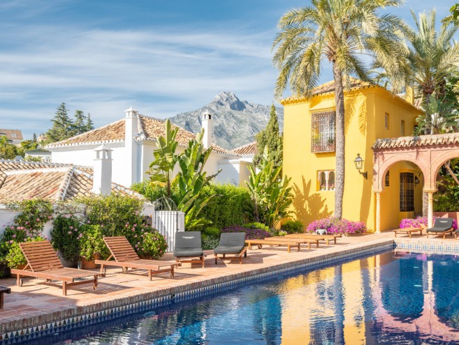 Unifamiliar for sale in The Golden Mile, Marbella