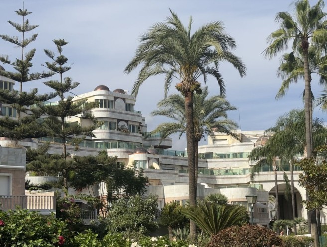 Apartment for sale in Puerto Banús, Marbella