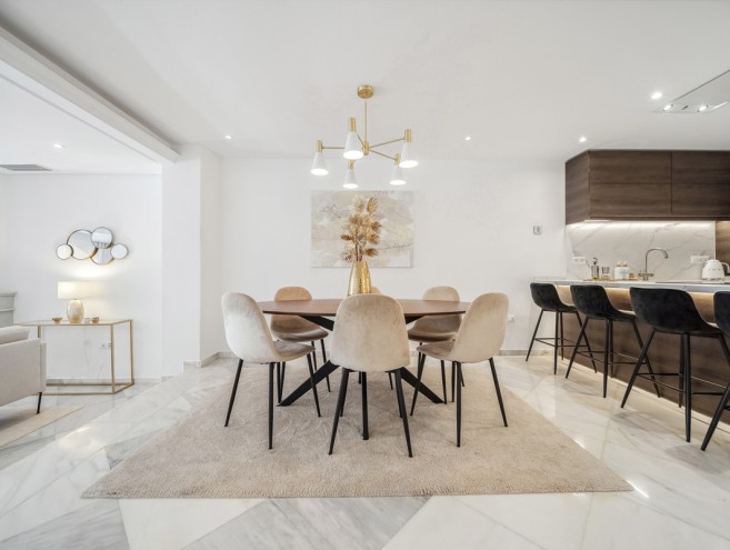 Unifamiliar for sale in Nueva Andalucía, Marbella