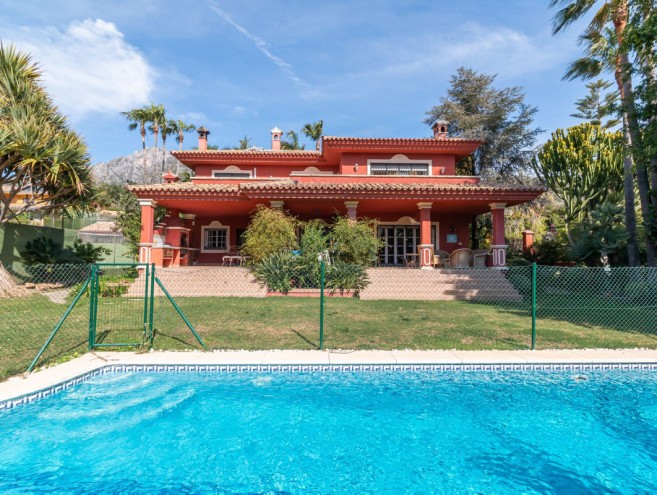 Villa for sale in Costa del Sol, Marbella