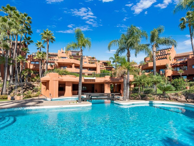 Appartement for sale in Nueva Andalucía, Marbella