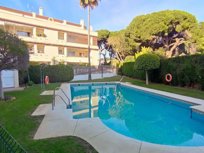 Apartamento for sale in Elviria, Marbella
