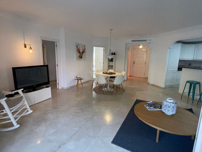 Apartamento for sale in Elviria, Marbella