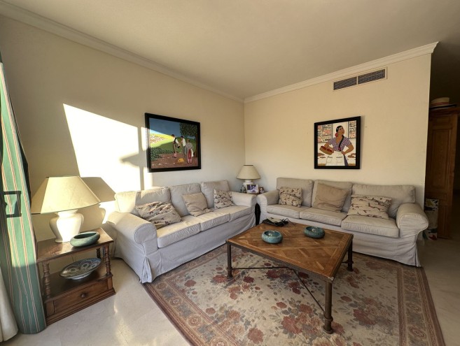 Unifamiliar for sale in La Quinta, Marbella