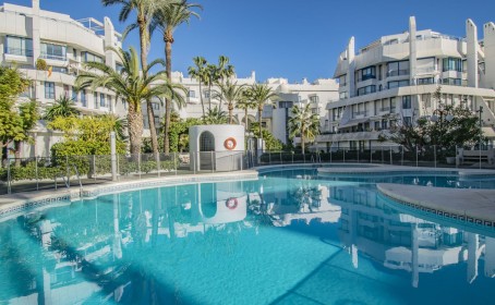 Apartamento en venta en , Marbella