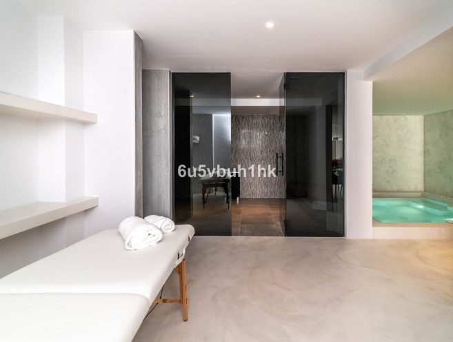 Villa for sale in Costa del Sol, Marbella