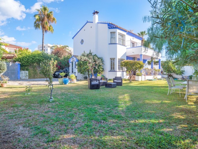 Villa for sale in Marbella, Marbella