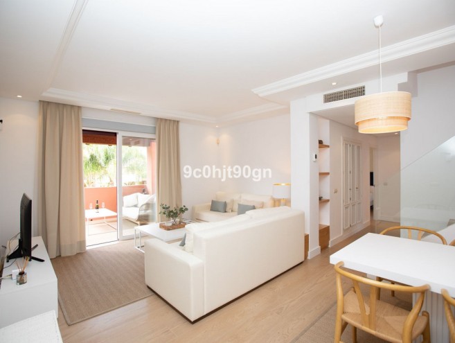 Apartamento for sale in Elviria, Marbella