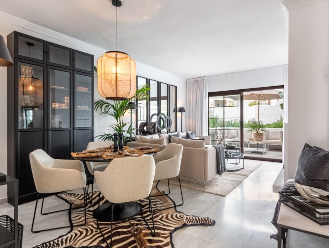 Apartamento for sale in Nueva Andalucía, Marbella