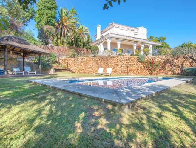 Villa for sale in Elviria, Marbella
