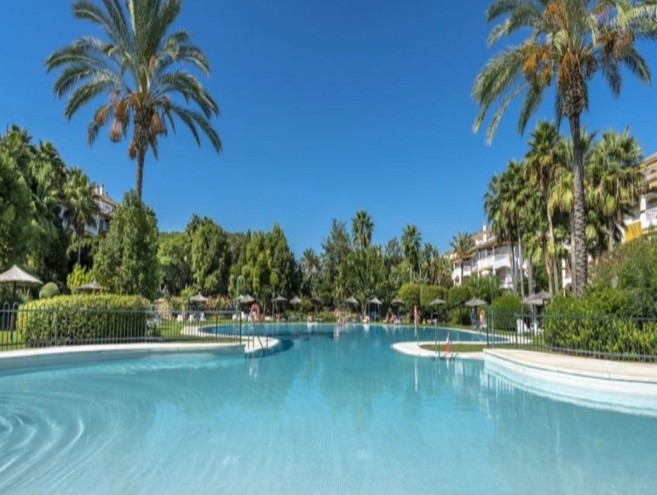 Appartement for sale in Nueva Andalucía, Marbella