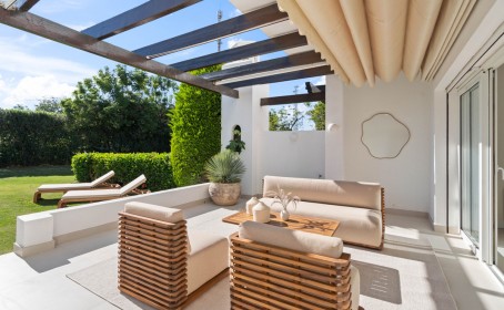 Unifamiliar for sale in , Nueva Andalucía