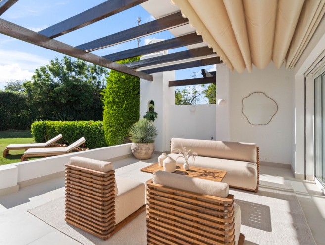 Unifamiliar for sale in Nueva Andalucía, Marbella