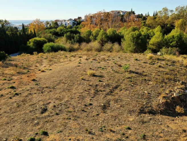 Terreno for sale in The Golden Mile, Marbella