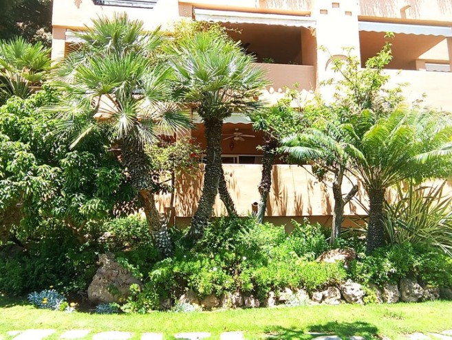 Apartamento for sale in Guadalmina Baja, Marbella