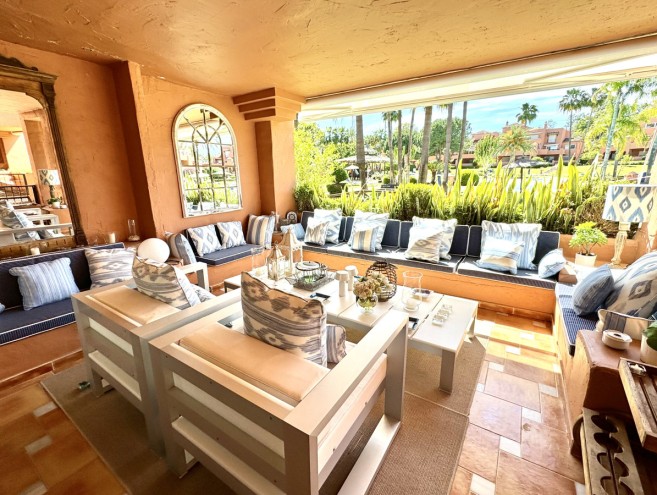 Apartamento for sale in Guadalmina Baja, Marbella