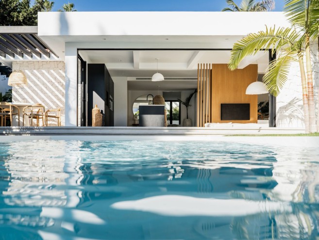 Villa for sale in Nueva Andalucía, Marbella