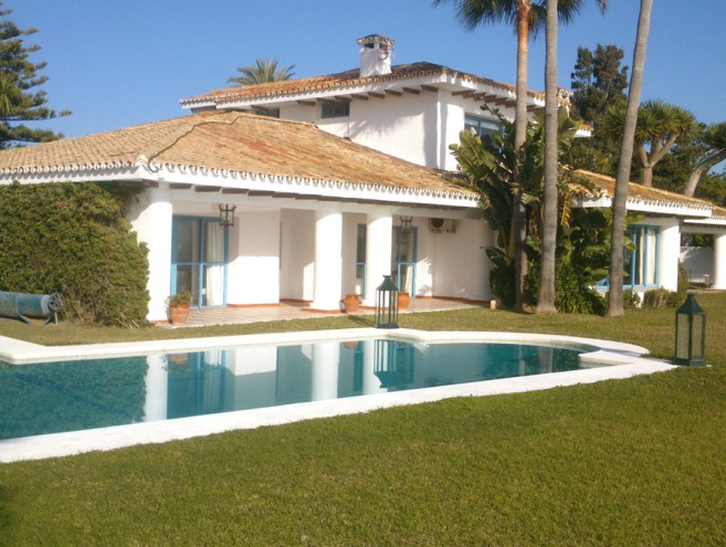 Villa for sale in Guadalmina Baja, Marbella