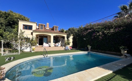 Villa for sale in , Costa del Sol