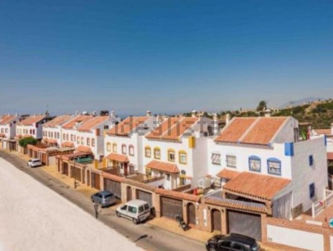 Unifamiliar for sale in Río Real, Marbella