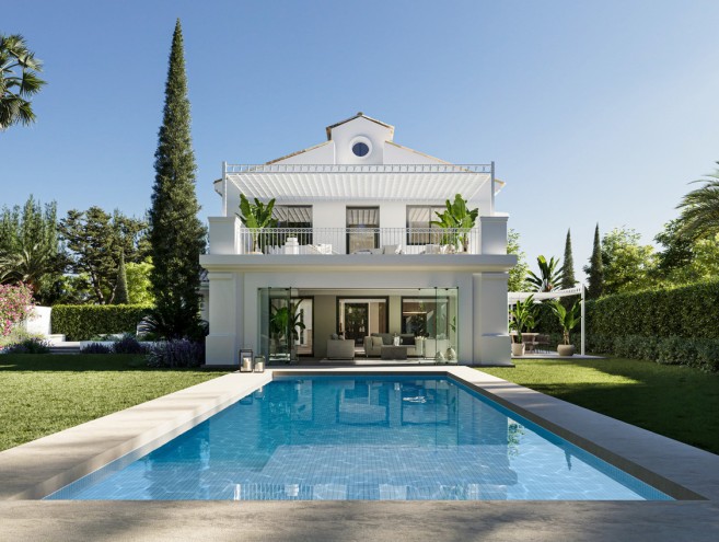Villa for sale in Nueva Andalucía, Marbella