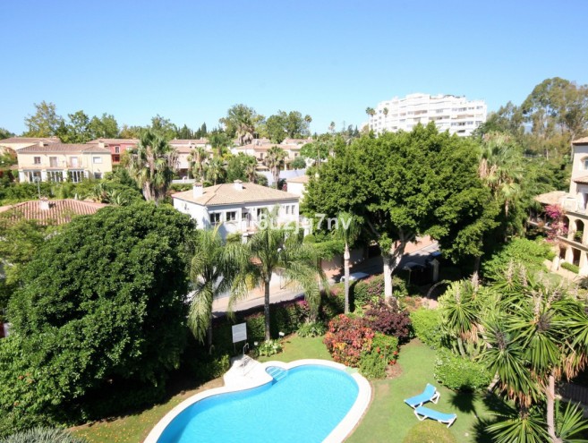 Apartamento for sale in Guadalmina Alta, Marbella