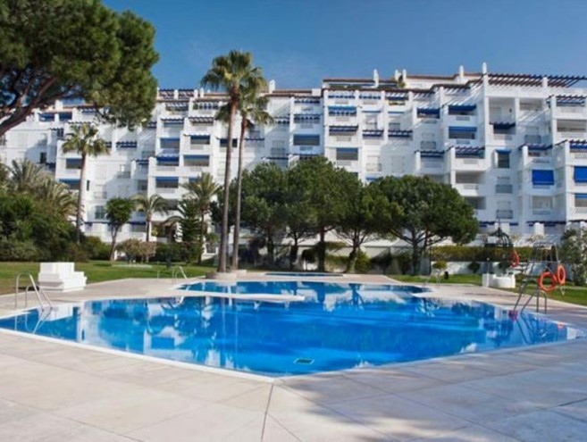 Apartment for sale in Puerto Banús, Marbella
