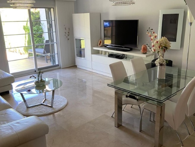 Villa for sale in Nueva Andalucía, Marbella