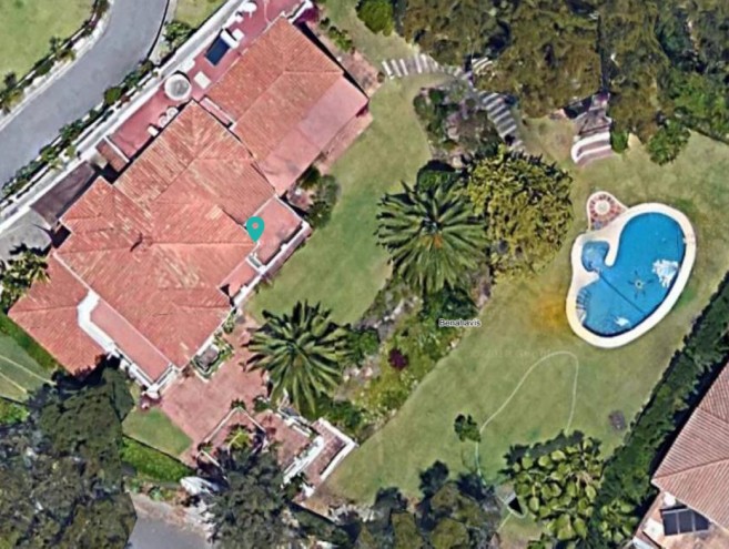 Villa for sale in La Quinta, Marbella