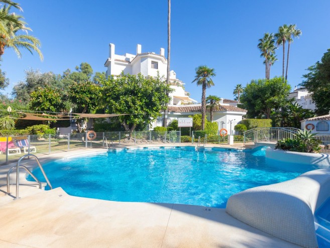 Apartamento for sale in Elviria, Marbella