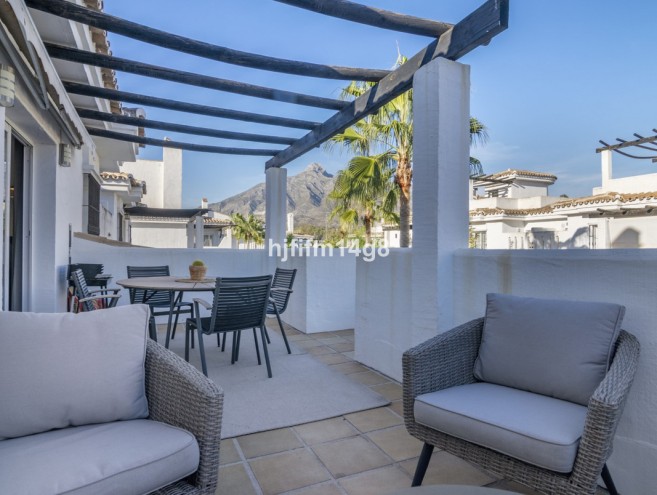 Apartamento for sale in Nueva Andalucía, Marbella