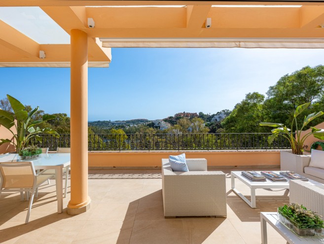 Apartamento for sale in Nueva Andalucía, Marbella