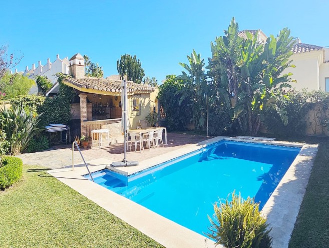 Villa for sale in Costa del Sol, Marbella
