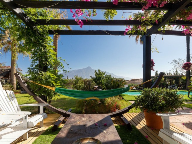 Villa for sale in Nueva Andalucía, Marbella