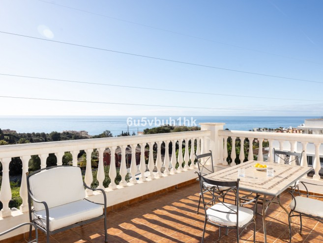 Villa for sale in La Capellania, Marbella