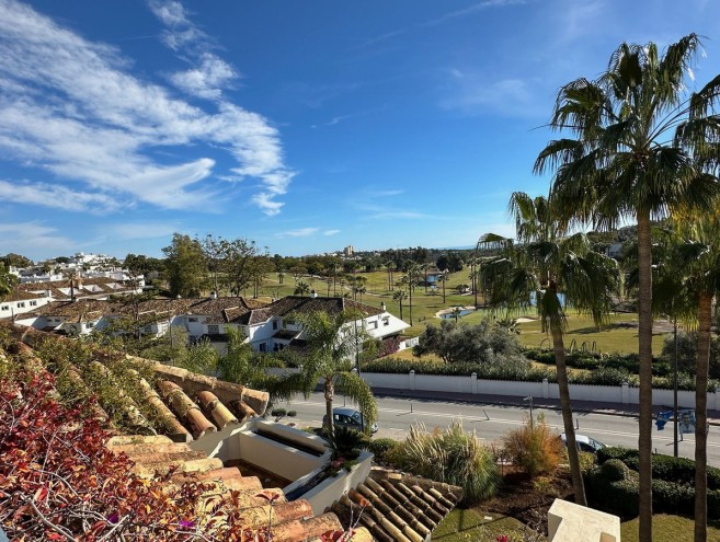Appartement for sale in Nueva Andalucía, Marbella
