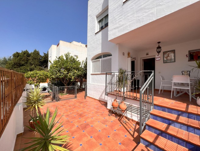 Unifamiliar for sale in Nagüeles, Marbella