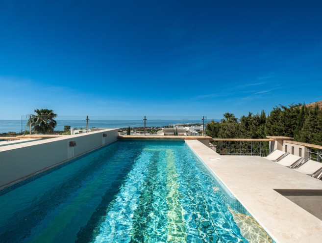 Villa for sale in Sierra Blanca, Marbella