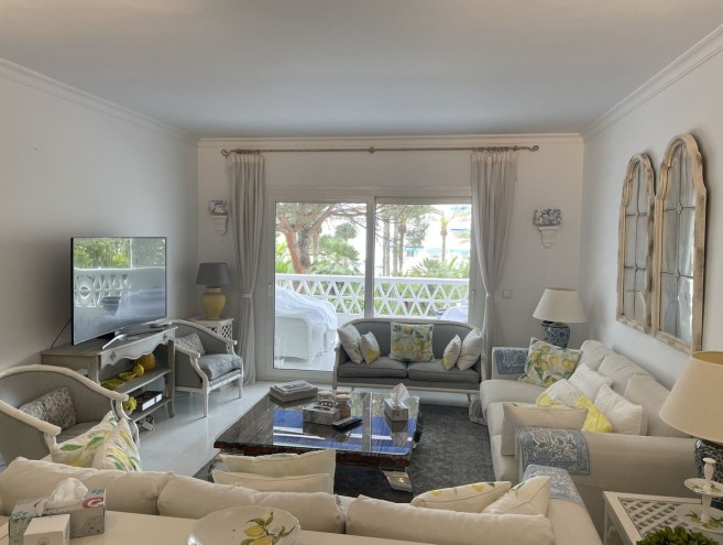 Apartment for sale in Puerto Banús, Marbella