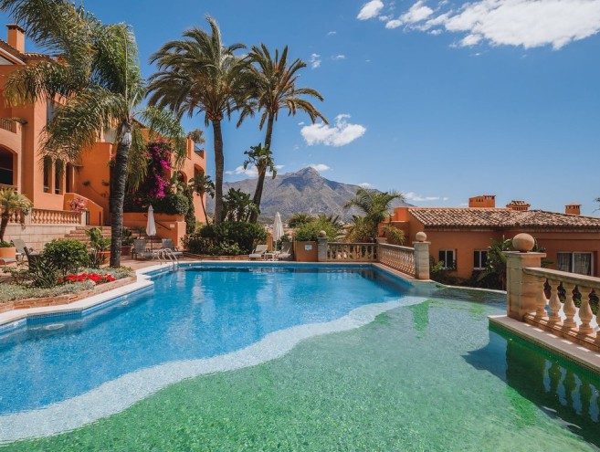 Appartement for sale in Nueva Andalucía, Marbella
