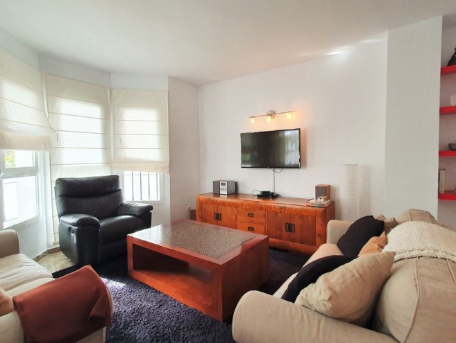 Apartment for sale in Nueva Andalucía, Marbella