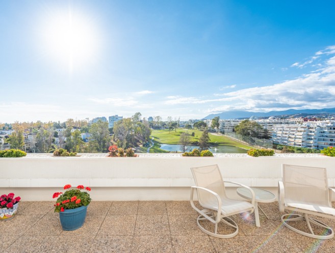 Apartamento for sale in Guadalmina Alta, Marbella