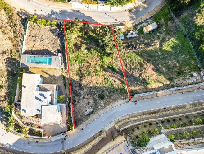 Terreno for sale in Elviria, Marbella