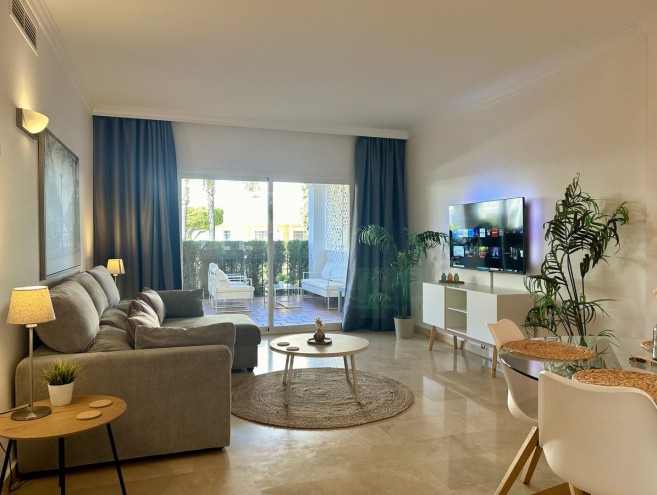 Apartment for sale in Nueva Andalucía, Marbella