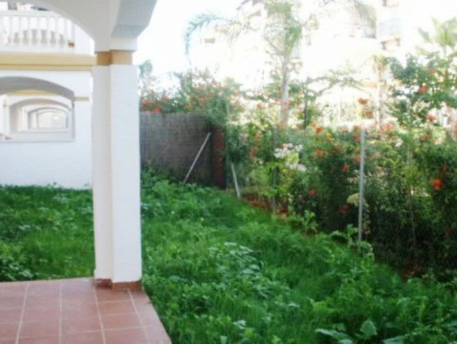 Apartment for sale in Nueva Andalucía, Marbella