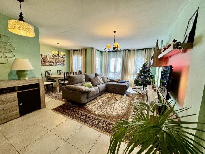 Apartment for sale in Nueva Andalucía, Marbella